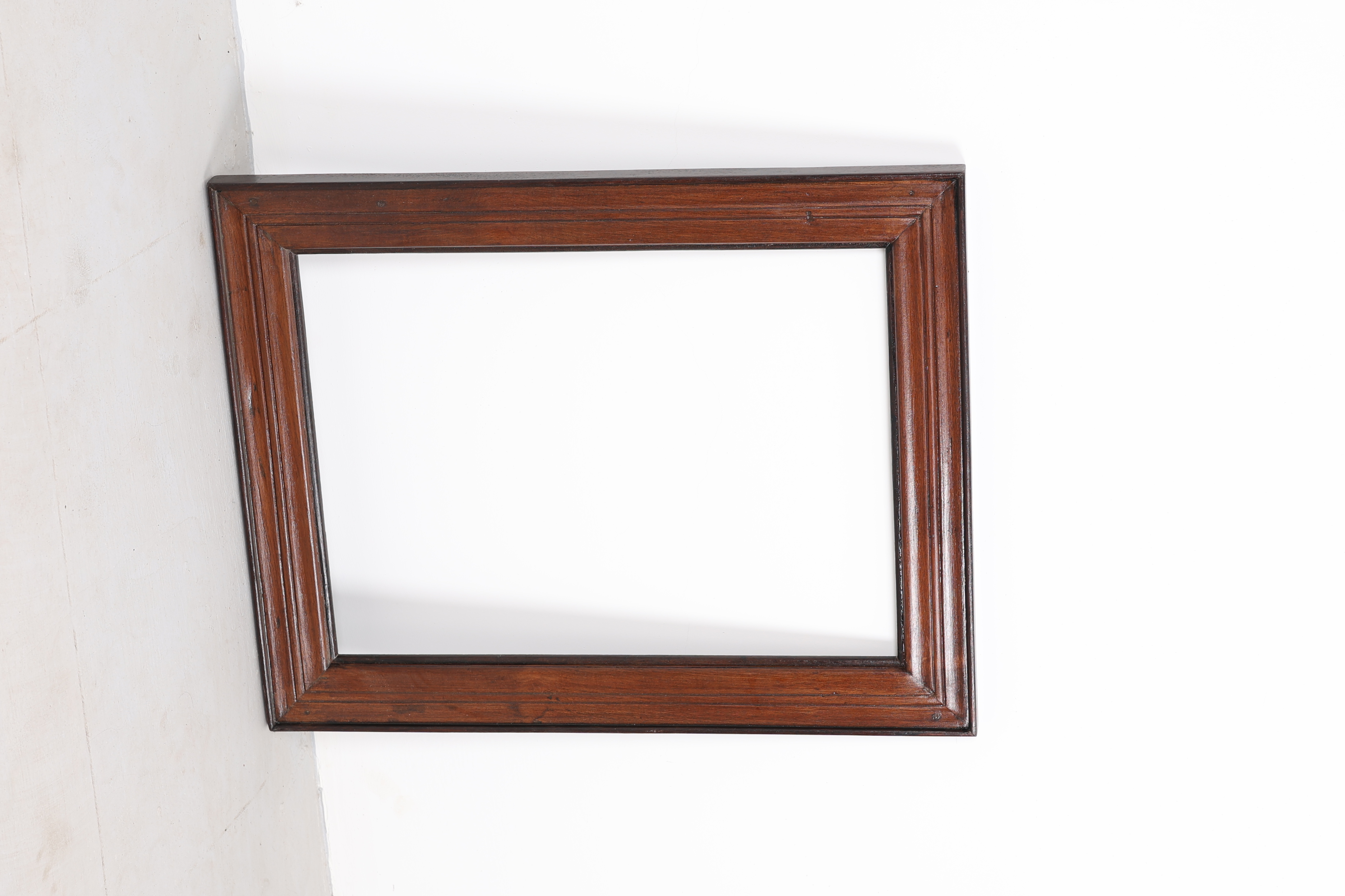The Corridor Looking Glass